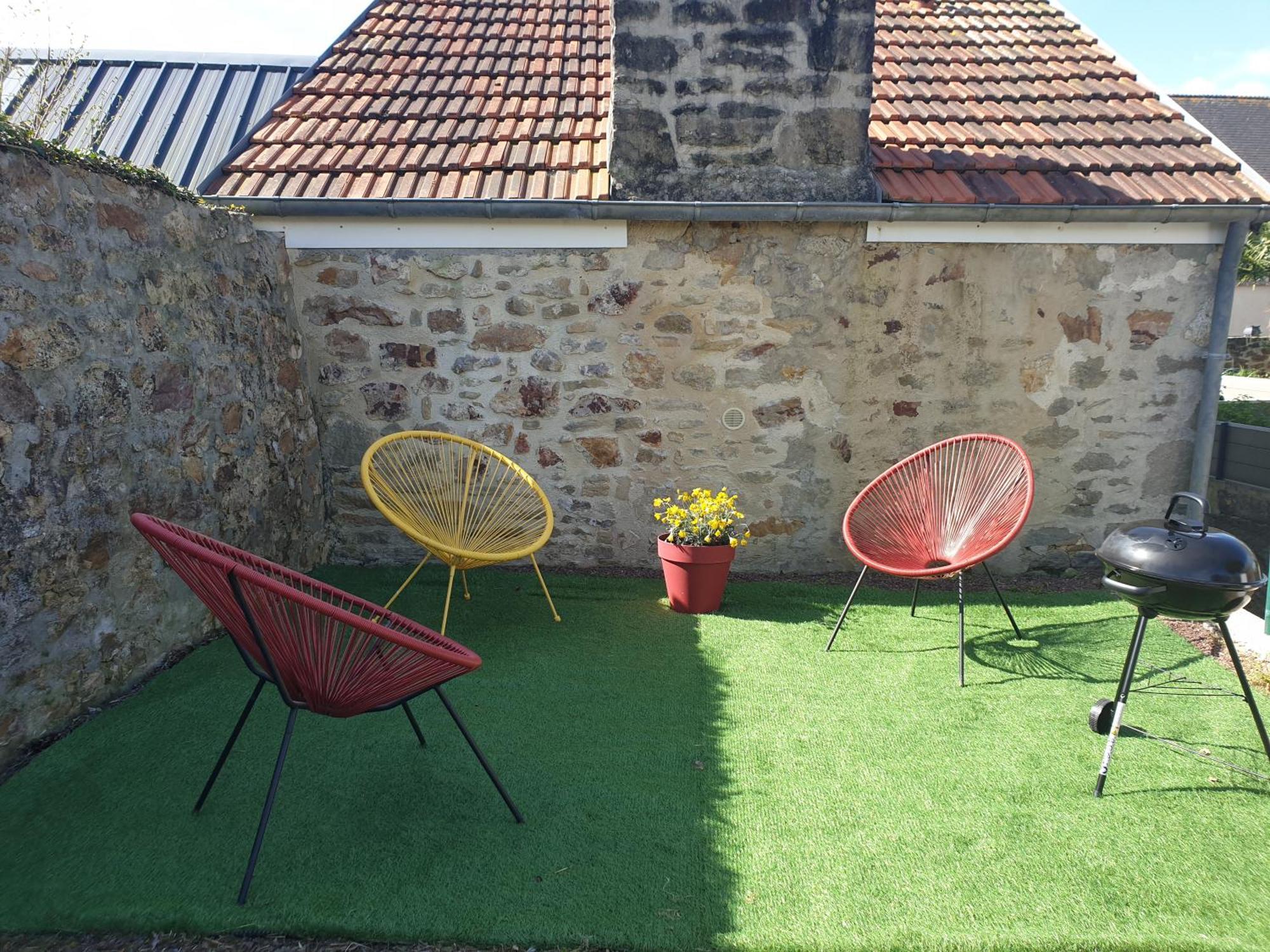 Gite Proche De Sainte Mere Eglise Montebourg Exterior photo